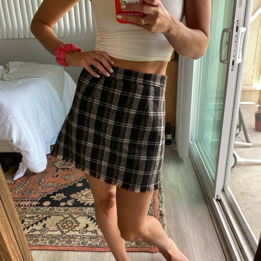 PLAID SKIRT